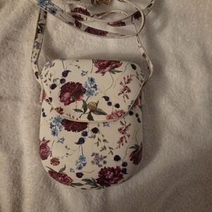 VEUC Elegant Floral Saddle Bag Crossbody With Suede Inside